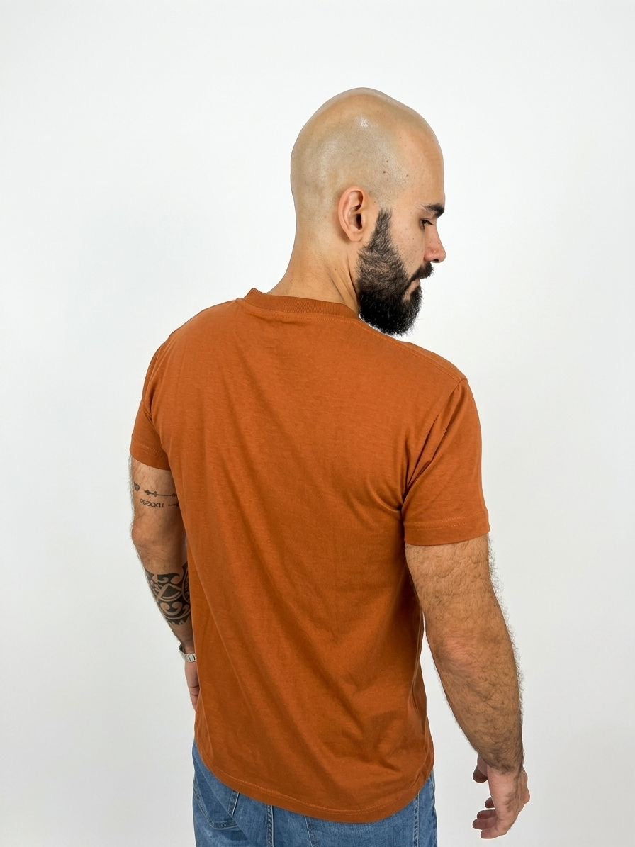 Camiseta em Algodão Egípcio Gola Careca — Ferrugem
