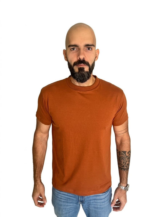 Camiseta em Algodão Egípcio Gola Careca — Ferrugem